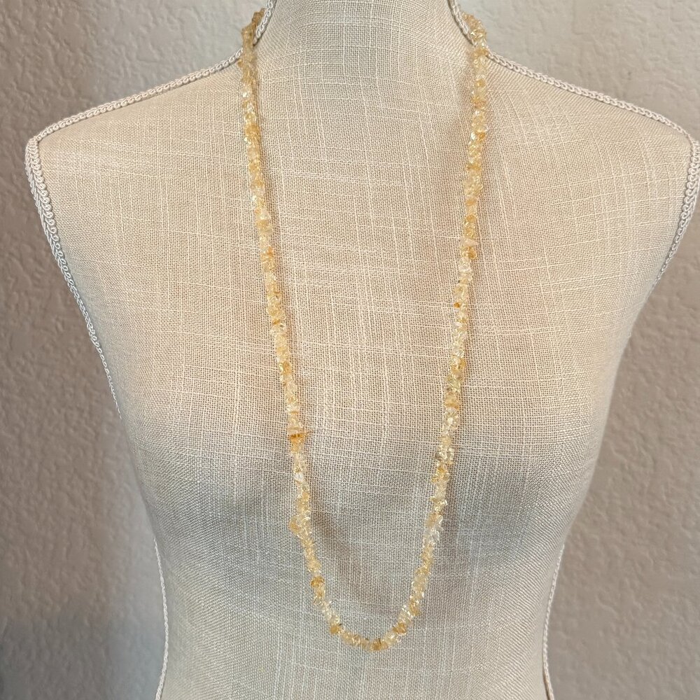 Pretty Honey Gold Stone Chip Necklace